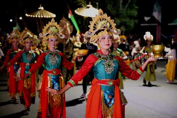 Jombang Culture Carnival 2023: Meriahnya Malam Bertabur Budaya Lokal jombang culture carnival
