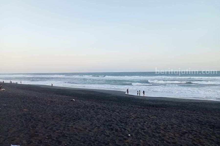 Bantul Ogah Naikkan Tarif Retribusi Wisata, Ini Sebabnya pantai parangtritis bantul