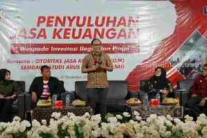 Waspada Pinjol, OJK dan LSAI Edukasi Warga Sumenep Penyuluhan jasa keuangan OJK dan LSAI.