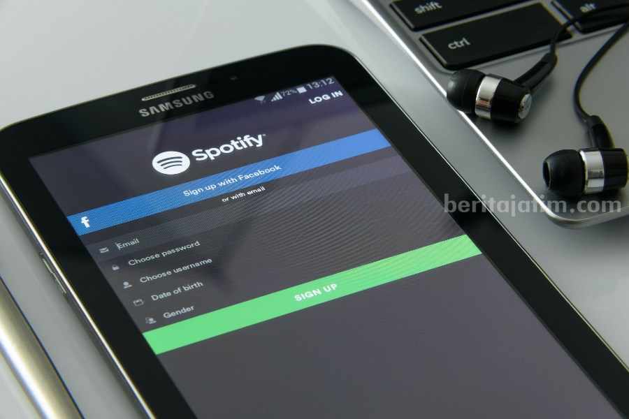 Spotify. (Sumber foto: PhotoMIX Company/pexels.com)
