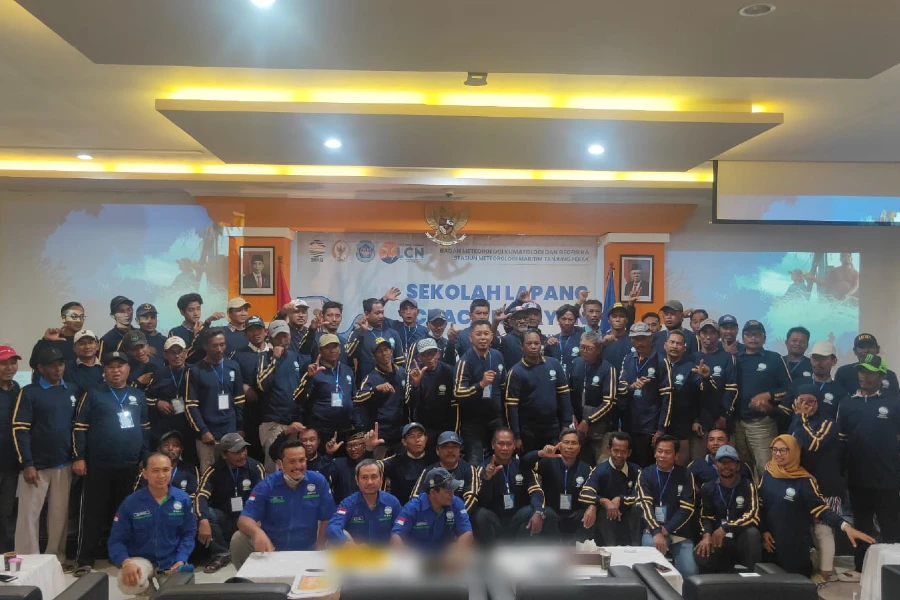 sekolah lapang
