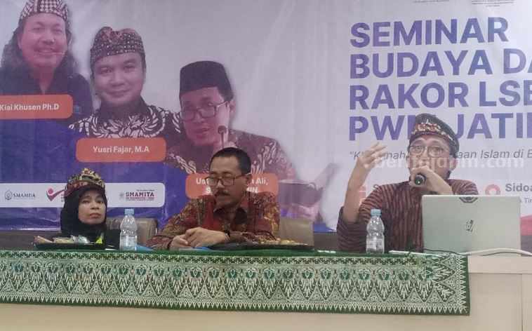 LSBO Muhammadiyah Jatim Gelar Seminar dan Rakor Seminar dan Rakor yang digelar LSBO (Lembaga Seni Budaya dan Olahraga) Pimpinan Wilayah Muhammadiyah Jawa Timur.