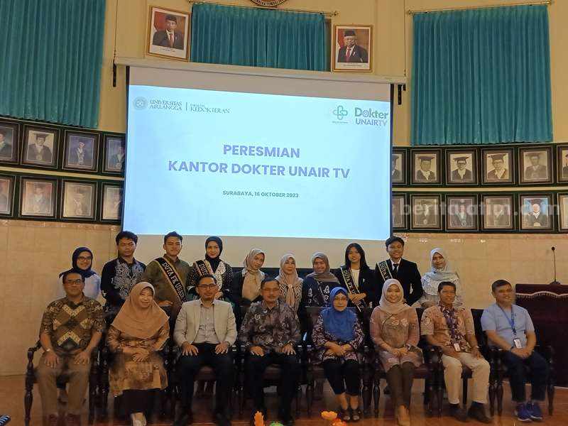 FK Unair Komitmen Beri Manfaat Masyarakat Lewat Kanal Edukasi Peresmian Kantor Dokter Unair TV di Fakultas Kedokteran Universitas Airlangga.