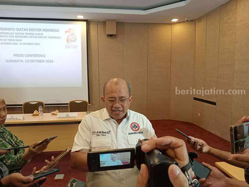 Jelang Pemilu, PB IDI Ingatkan Proses Pemeriksaan Kesehatan Capres dan Cawapres Harus Independen dan Imparsial Ketua Umum PB IDI, DR Dr Moh. Adib Khumaidi SpOT.