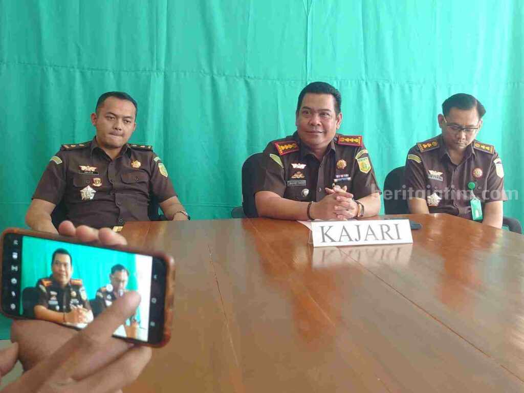 Kejari Bojonegoro Selidiki Pengadaan Mobil Siaga Desa 2022