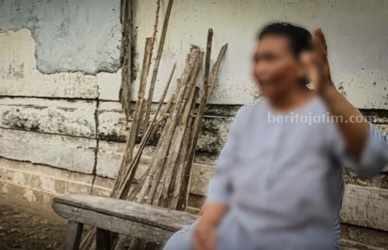 Salah pelaku pesugihan di gunung Kawi (Foto: Tim peneliti)