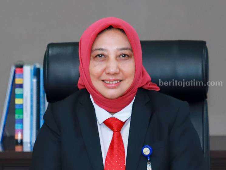 Kepala Perwakilan BKKBN Provinsi Jatim Dra Maria Ernawati, MM.