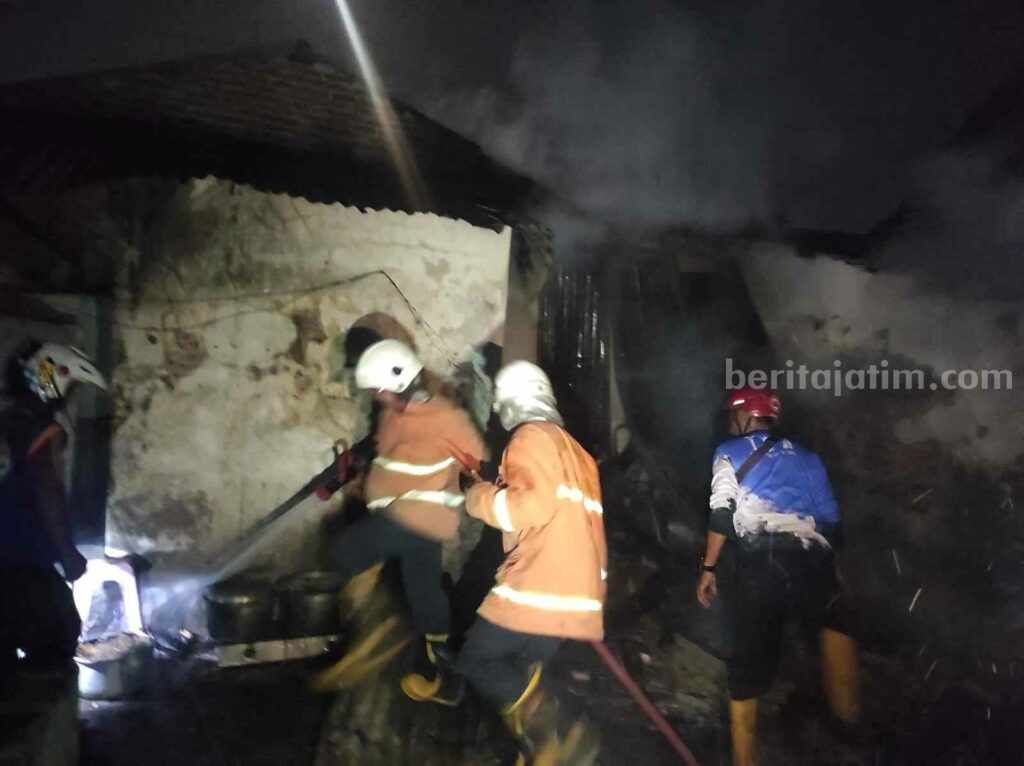 Kebakaran Mojokerto