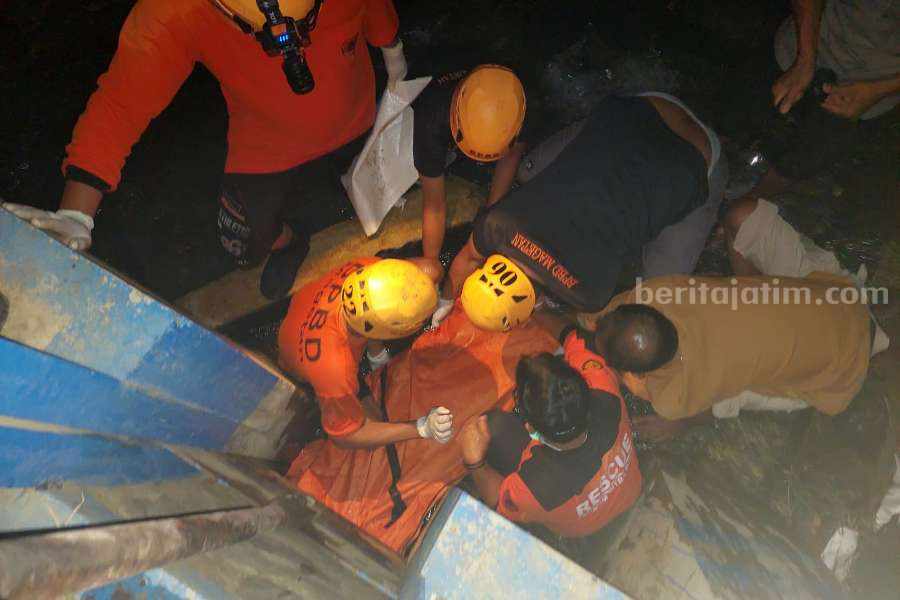 Pemuda Magetan Ditemukan Meninggal di Gorong-gorong mayat