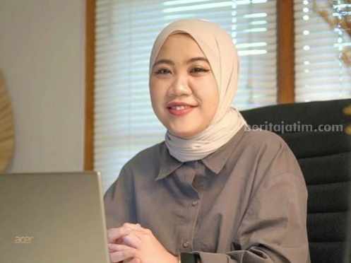 Tren Komentar “Langsung Cerita ke Nadia Omara”, Begini Awal Mulanya Potret Nadia Omara, TikTokers dan YouTuber yang ramai dijadikan tempat cerita warganet. (Sumber foto: Instagram/nadiaomara)