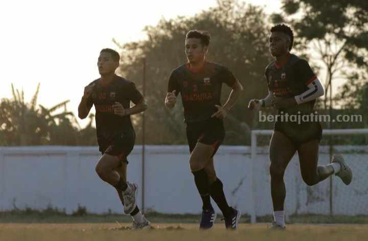 Mauricio Souza Minta Madura United Selalu Fokus