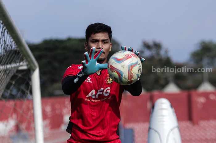 Alasan Persik Kediri Rekrut Penjaga Gawang Miswar Saputra