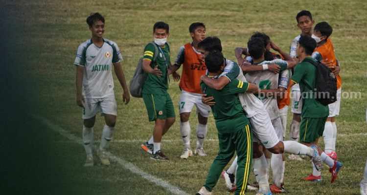 Sepak Bola Jatim saat di PON Papua. (Way)