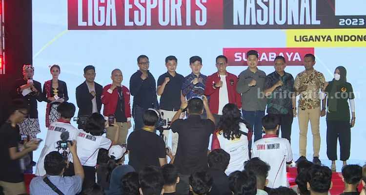 Liga 1 Esports Nasional 2023 Berlangsung di Surabaya, 12 Tim Calon Bibit Timnas Bersaing Pembukaan liga 1 Esports di Surabaya. (Way)