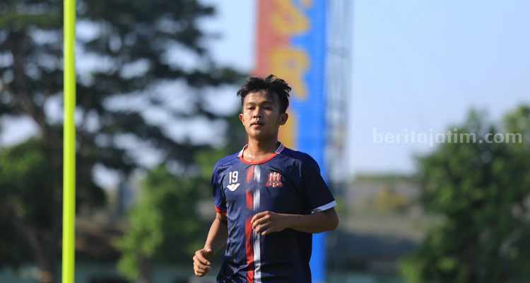 Denny Agus Resmi Dipinjamkan ke Deltras FC Mulai Latihan Bersama Deny Agus latihan perdana bareng deltraals FC. (Way)
