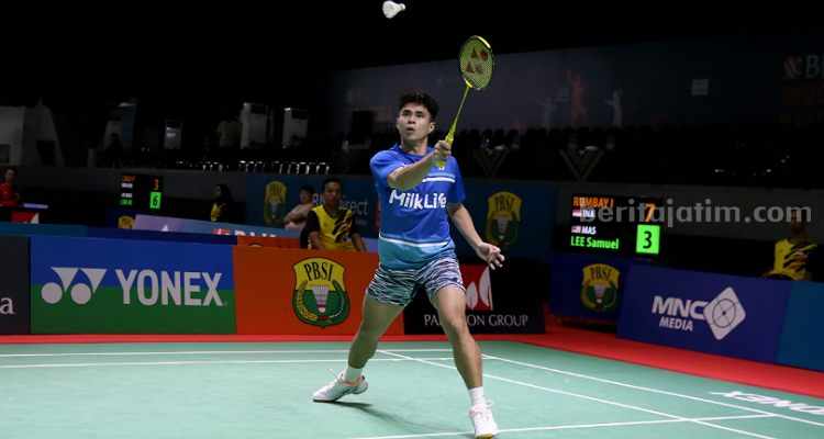 2 Pemain Indonesia Lolos Babak 16 Besar Tunggal Putra Salah satu pemain Indonesia pada ajang BNI Indonesia Masters, Surabaya. (Way)