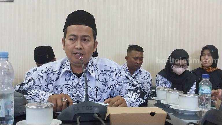Forum Honorer Jember Tuntut Perekrutan PPPK Guru Ditunda