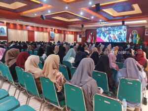 Nobar KPU Sumenep di Uniba, film Kejarlah Janji
