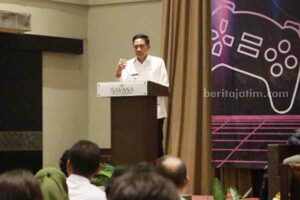 Pj Wali Kota Malang Beri Motivasi Remaja Lewat Bimtek Layanan Teknologi Informasi Pj Wali Kota Malang Wahyu Hidayat. (Bagian Protokol dan Komunikasi Pimpinan Sekretariat Daerah Kota Malang)