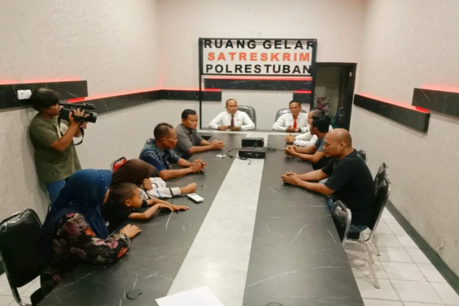 Sekdes di Tuban Dibunuh, Istri Datangi Polres Minta Pelaku Dihukum Setimpal