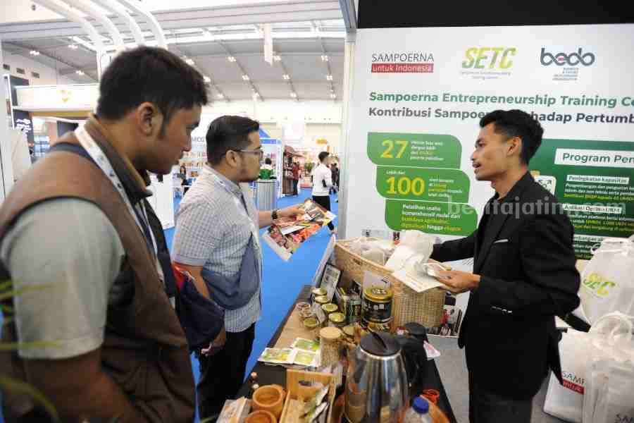 Sampoerna Membekali Duta Ekspor Indonesia Timur di TEI 2023 Sampoerna UMKM