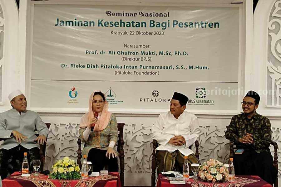 Hari Santri 2023 Jadi Momentum Perjuangkan Jaminan Kesehatan Santri Seminar Nasional Jaminan Kesehatan di Ponpes Alo Maksum Krapyak Yogyakarta -- (Rahajeng Kartika)