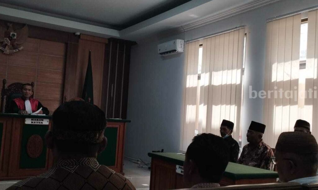 Persidangan kasus penyerobotan lahan di Branggah Banaran Kabupaten Blitar.