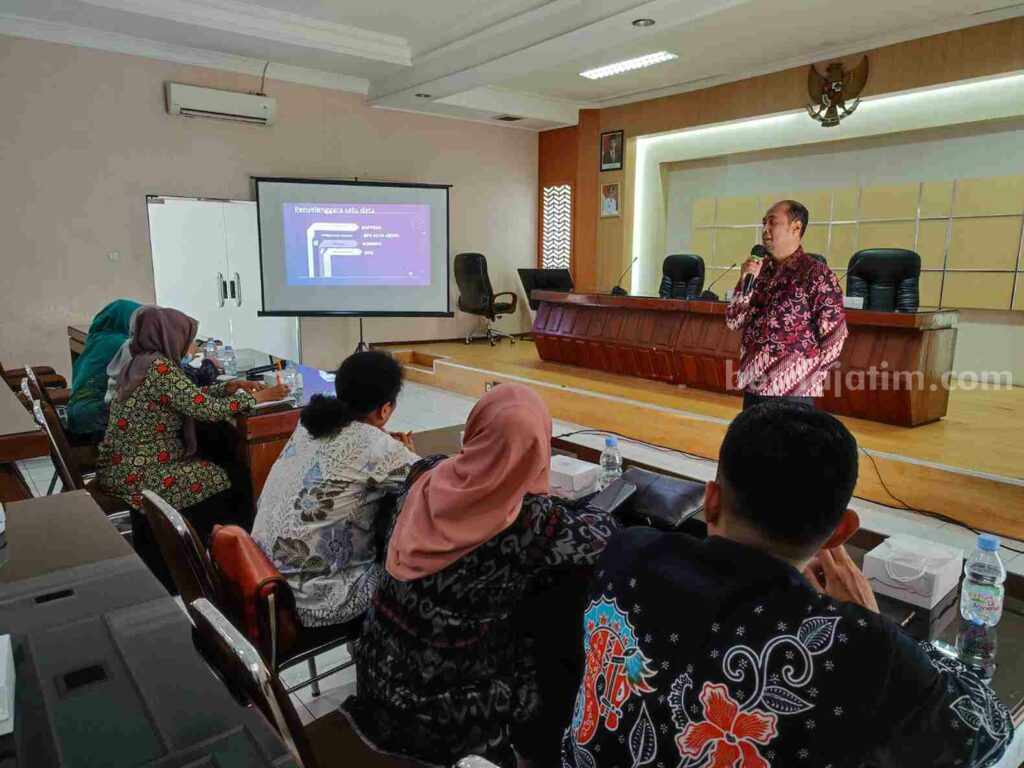 Diskominfo Kota Kediri Mantapkan Statistik Sektoral dengan Libatkan Kelurahan WhatsApp Image 2023-10-19 at 19.09.41_11zon