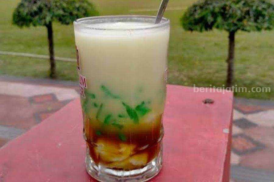Es Pleret Legendaris Blitar, Penghilang Dahaga Saat Kemarau es pleret