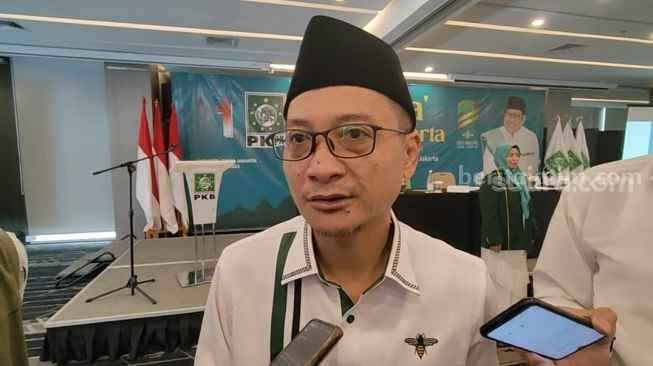hasanuddin wahid