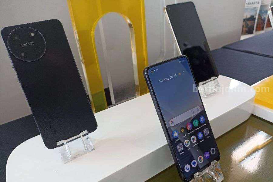 realme d