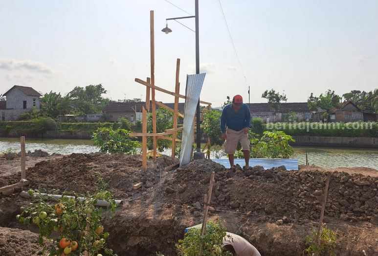 Lokasi pembangunan jembatan Subali di Kecamatan Sutojayan Kabupaten Blitar.