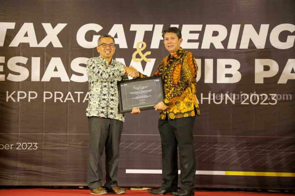 Pemkot Kediri Terima Beberapa Penghargaan