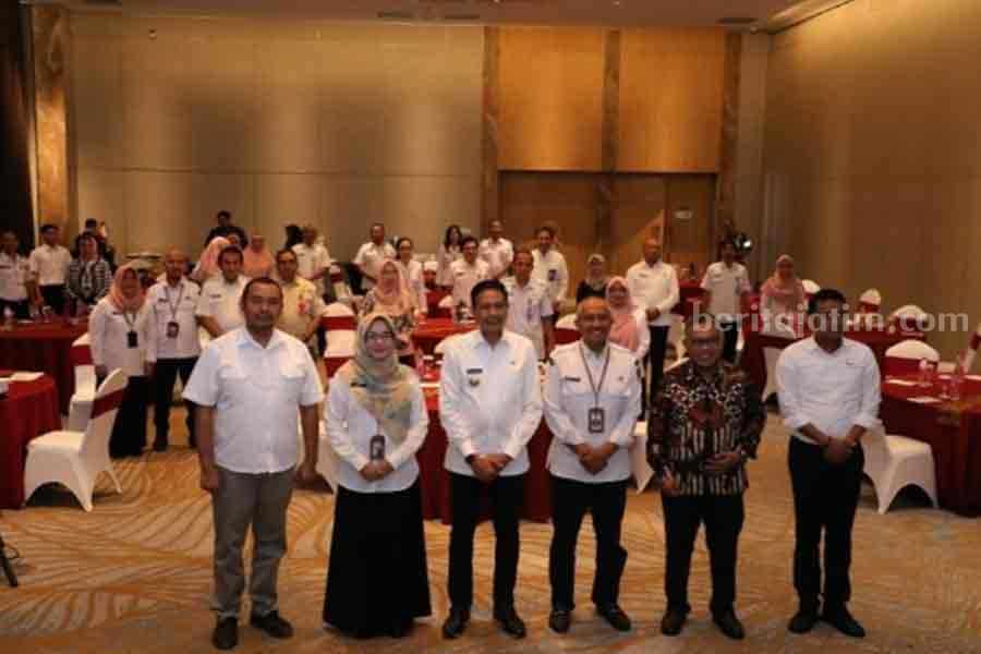 P Wali Kota Malang Wahyu Hidayat, bersama TPID Kota Malang dalam High Level Meeting, Selasa (11/10/2023).