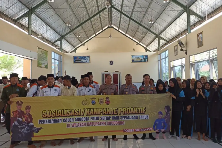 Polres Situbondo Kampanye Penerimaan Anggota Polri 2024 Anggota Polri