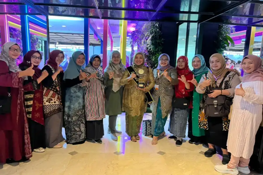 Bunda PAUD Lamongan Raih Penghargaan Widya Dharma Utama Tingkat Nasional