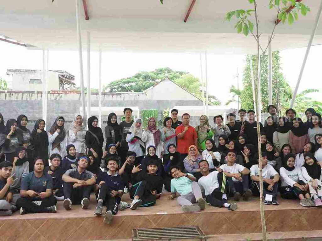 Peringati HKN 2023, Vokasi Unair Gaungkan Kampus Bebas Asap Rokok Unair