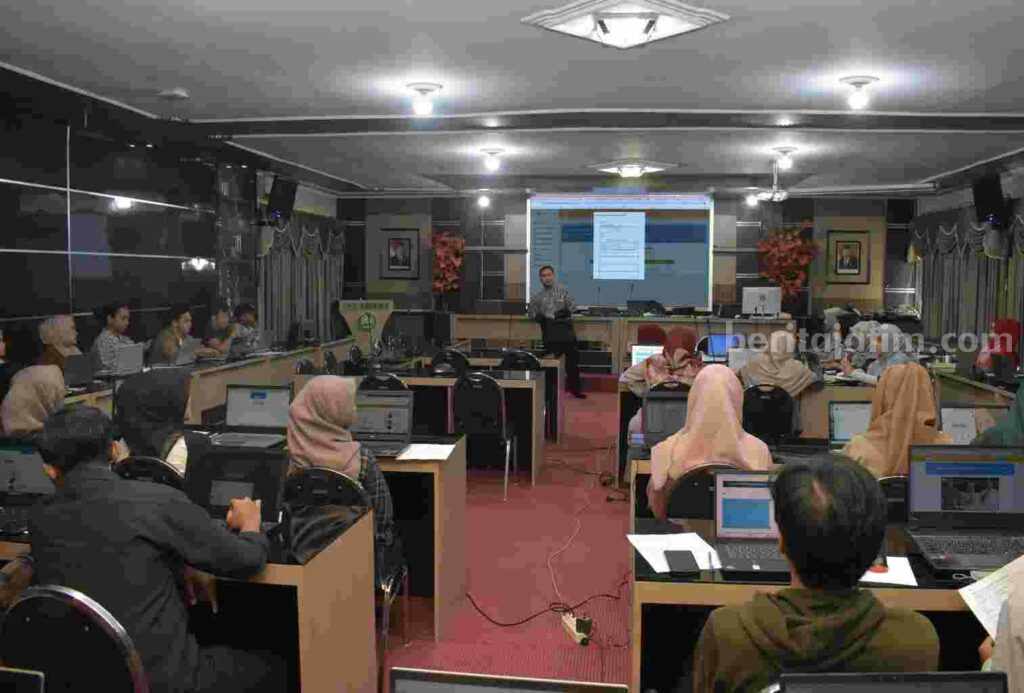 Uji Kompetensi Digital Marketing FEB Unisma