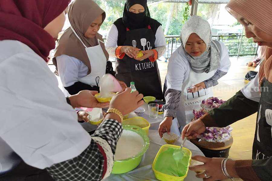 Mak Ganjar Jatim adakan kelas memasak.