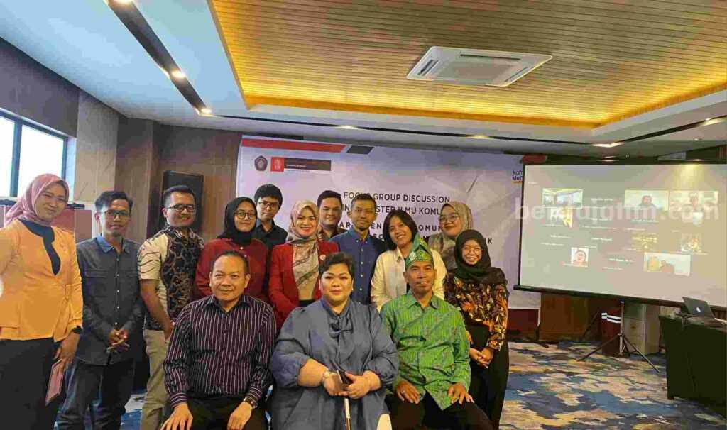 Acara magister Ilkom UB diadakan secara hybrid (Foto: Istimewa)