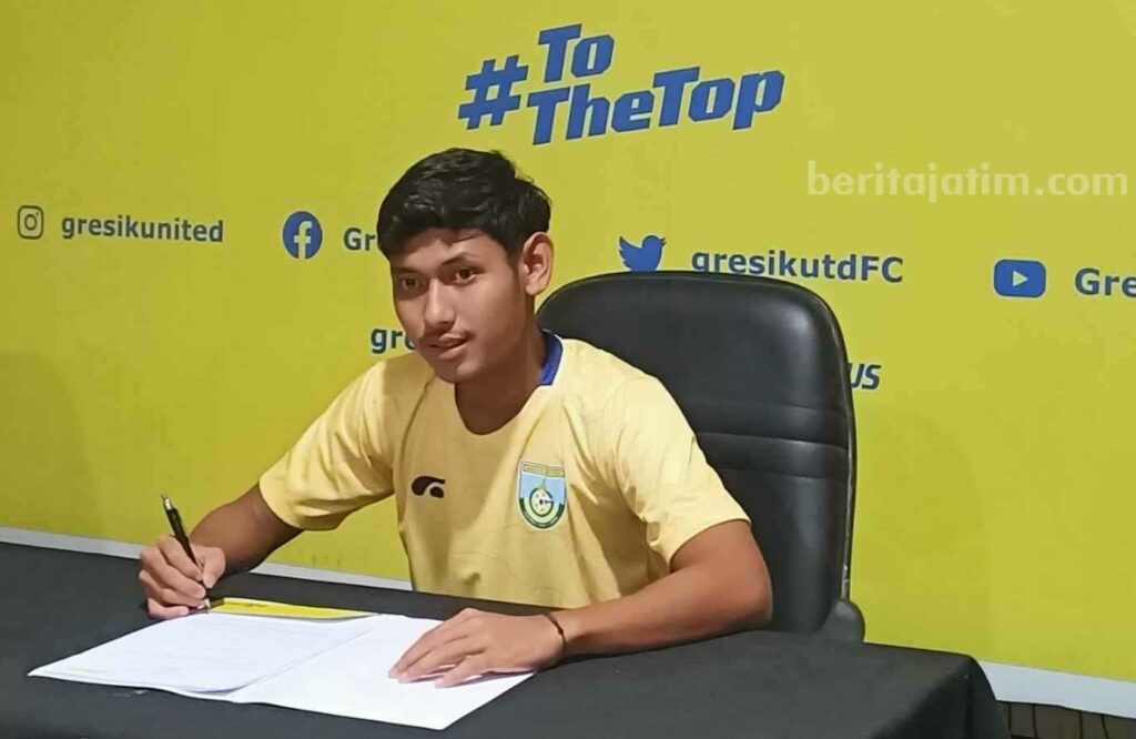 Pemain baru Gresik United Salman Alfarid