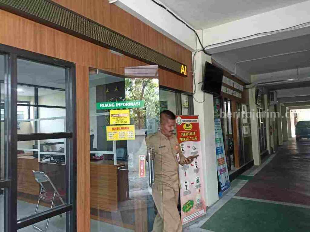 Kejari Bojonegoro Periksa Kadinsos dan Bappeda Dugaan Penyimpangan Pengadaan Mobil Siaga Desa Kadinsos Bojonegoro