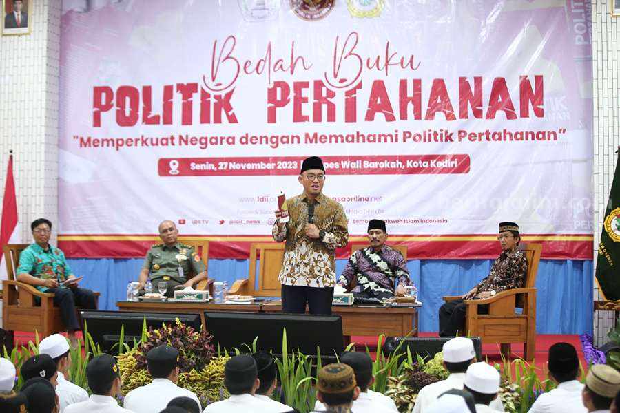Jubir Menhan, Dahnil Anzar Simanjuntak