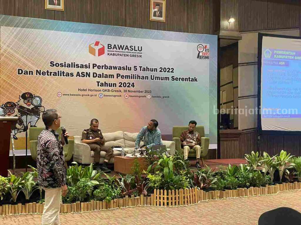 2 Hari Masa Kampanye, Bawaslu Gresik Temukan Pelanggaran Foto diskusi perbawaslu nomor 5 tahun 2002 dan netralitas ASN yang digelar Bawaslu Kabupaten Gresik
