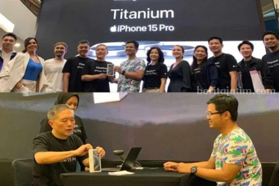 Pria inisial AS pembeli pertama iPhone 15 Pro yang diduga banyak hutang.(Instagram/@sanggau.city)