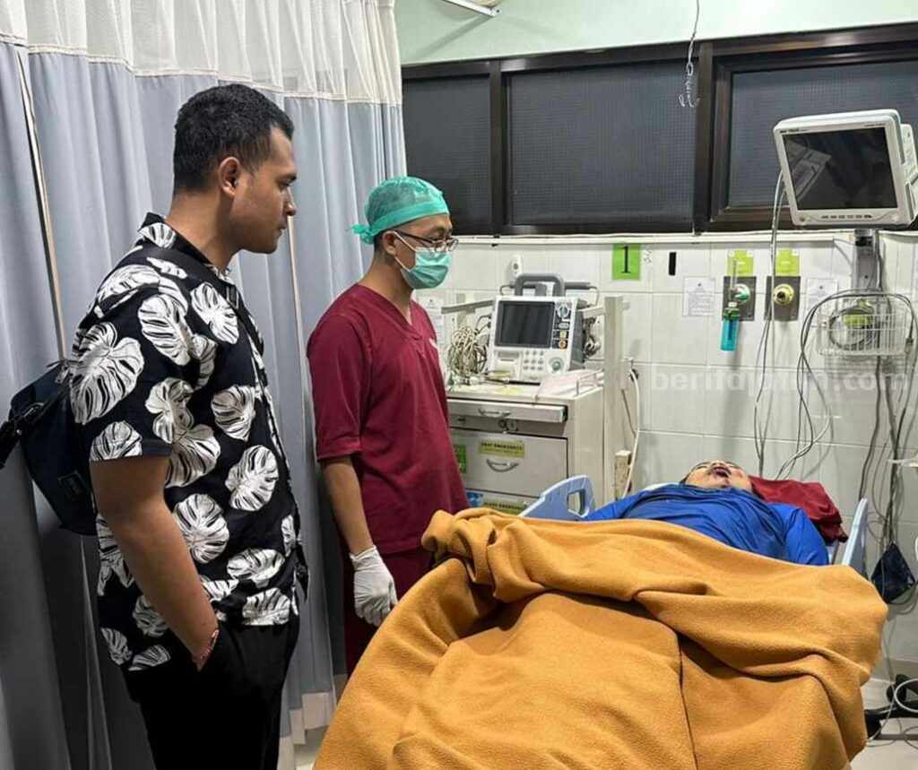 Korban saat mendapatkan perawatan medis sebelumnya akhirnya dinyatakan meninggal dunia