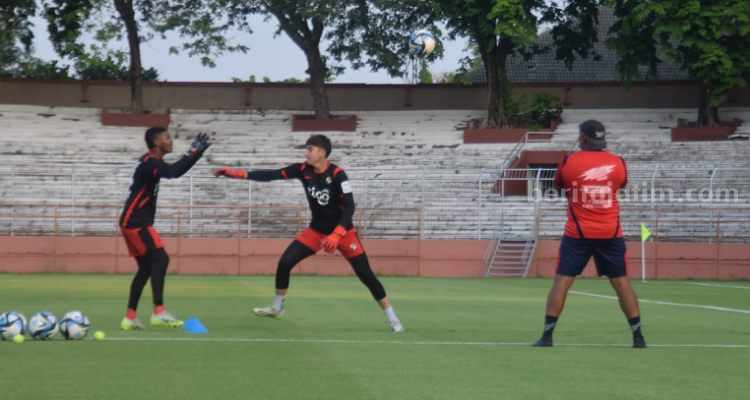Latihan Timnas Panama di Stadion Gelora 10 November Surabaya. (Way)