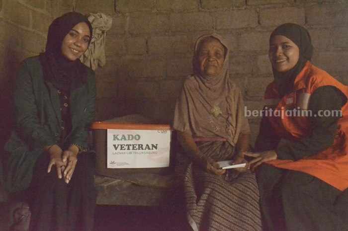 Bikin Haru, LMI Sambangi Veteran RI Tulungagung Mbah Ningsih