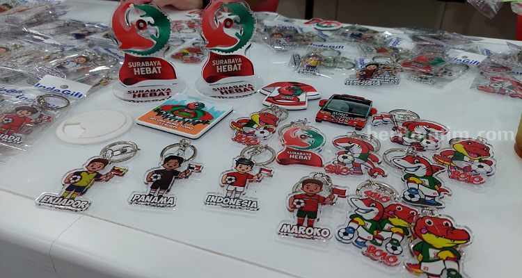 Penjualan pernak pernik Piala Dunia U-17 tak penuhi target penjualan. (Way)