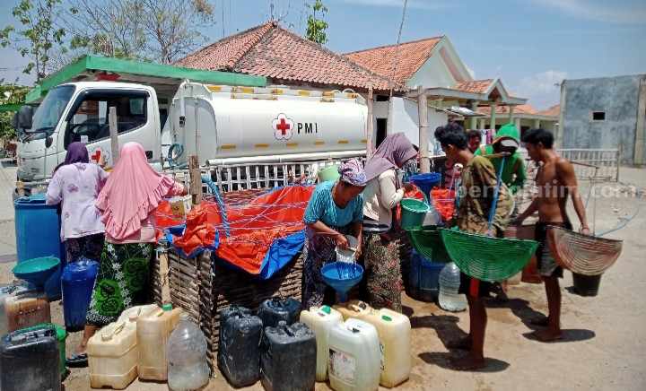 Masuki Musim Penghujan, PMI Pamekasan Tetap Distribusikan Air Bersih